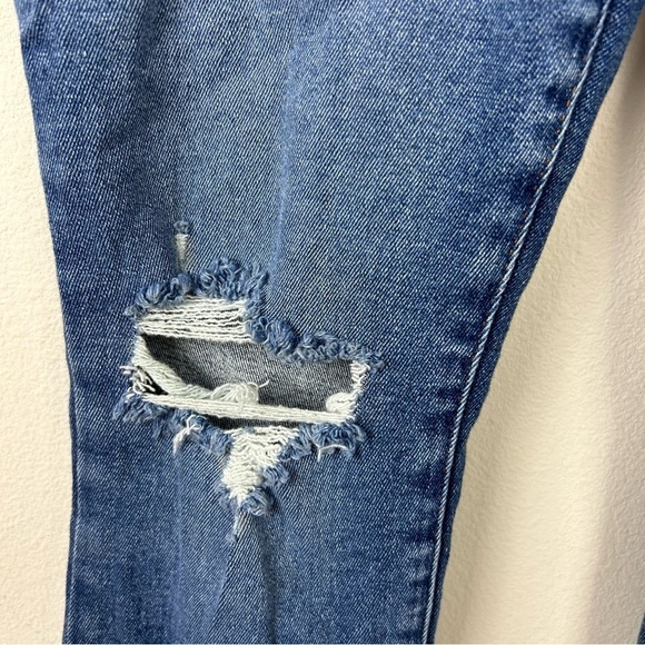 Good American NWOT Good Legs Crop jeans size: 25 - Picture 4 of 12